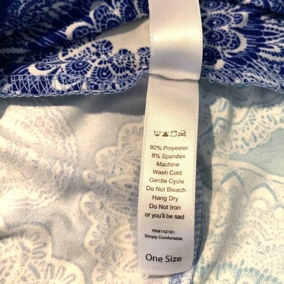 Lularoe One Size Blue Mandala Print Leggings Stretchy & Soft - Picture 3 of 9